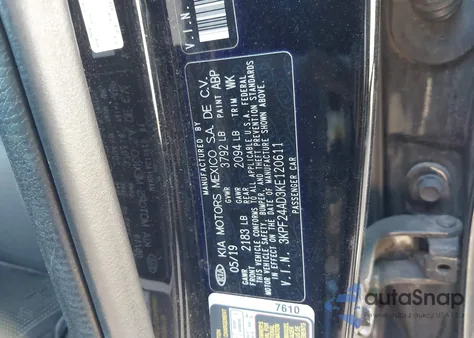 2019 Kia Forte Lxs z USA, uszkodzony, nr VIN 3KPF24AD3KE120611